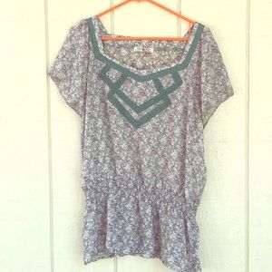 Floral flutter top, Romy